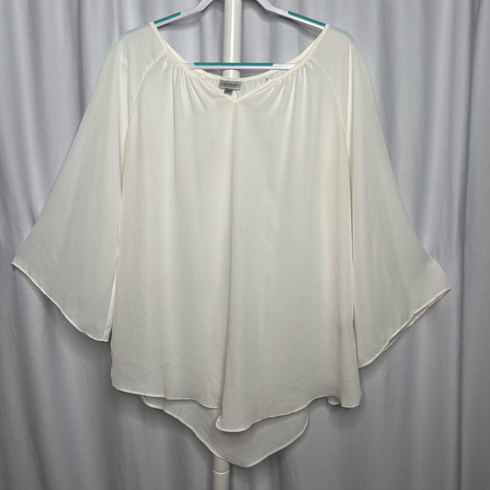 Avenue Cream Women's Blouse